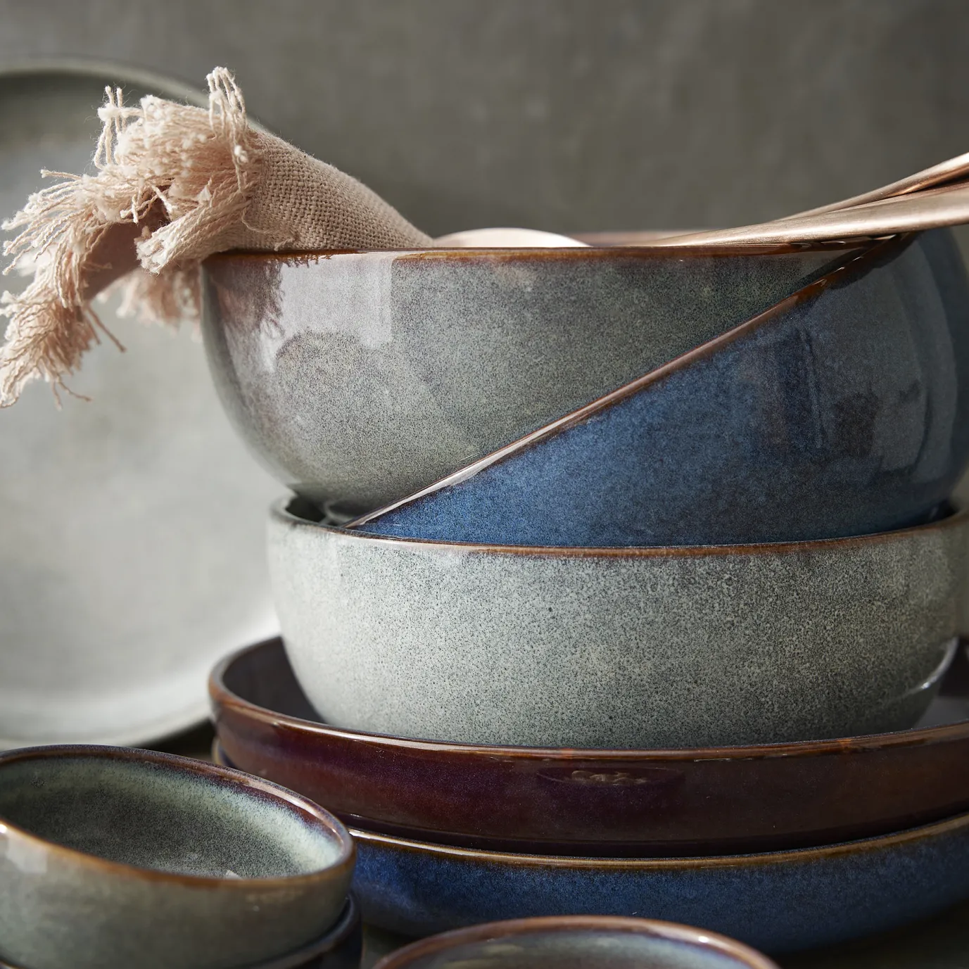 Schale Poke, Grau, 18 Cm